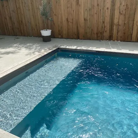 ヴィラ La Garonne Avec Piscine トゥールーズ